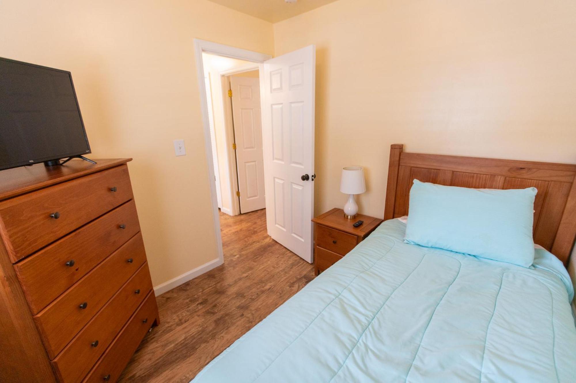 Howard'S Creek Inn White Sulphur Springs Esterno foto