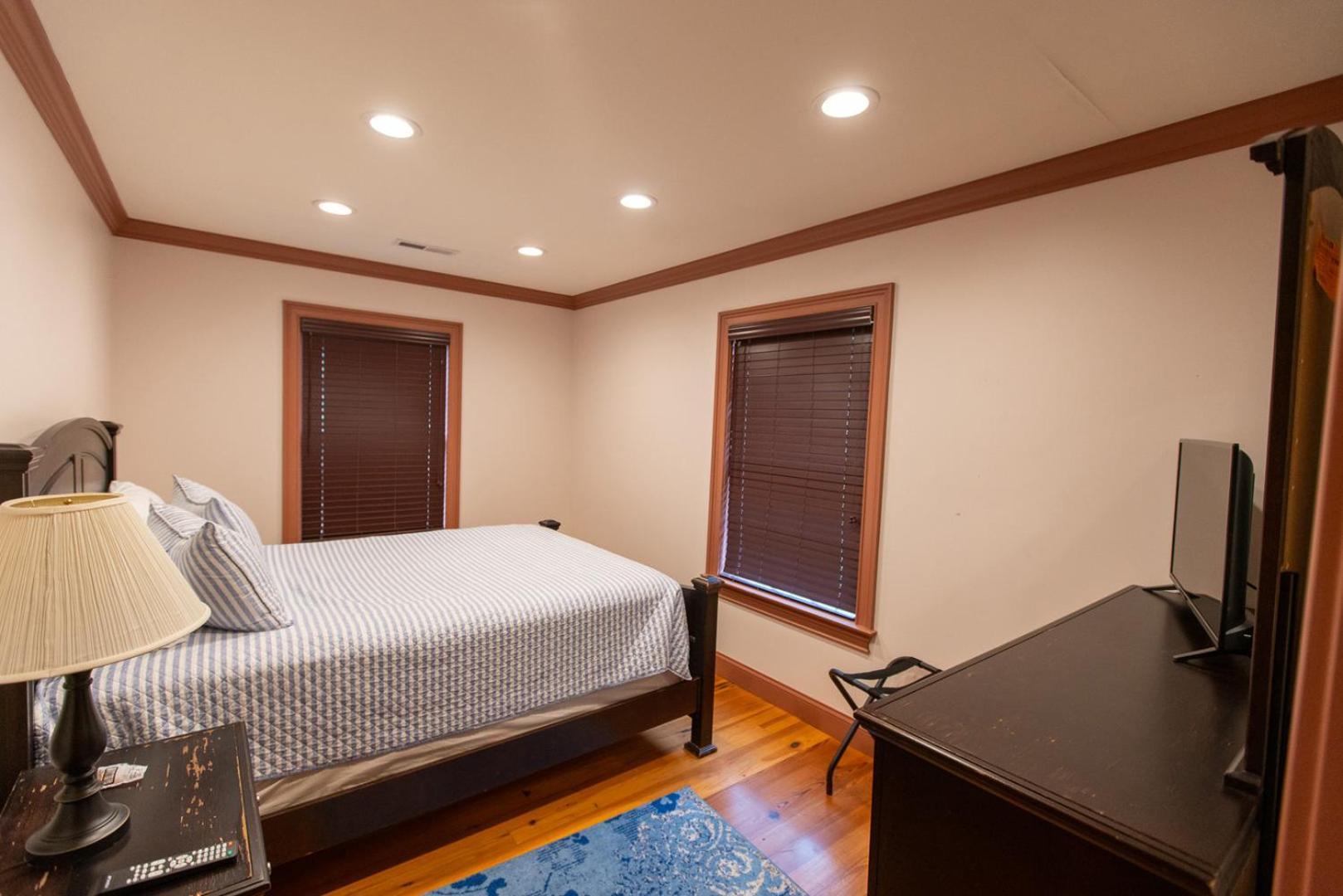 Howard'S Creek Inn White Sulphur Springs Esterno foto
