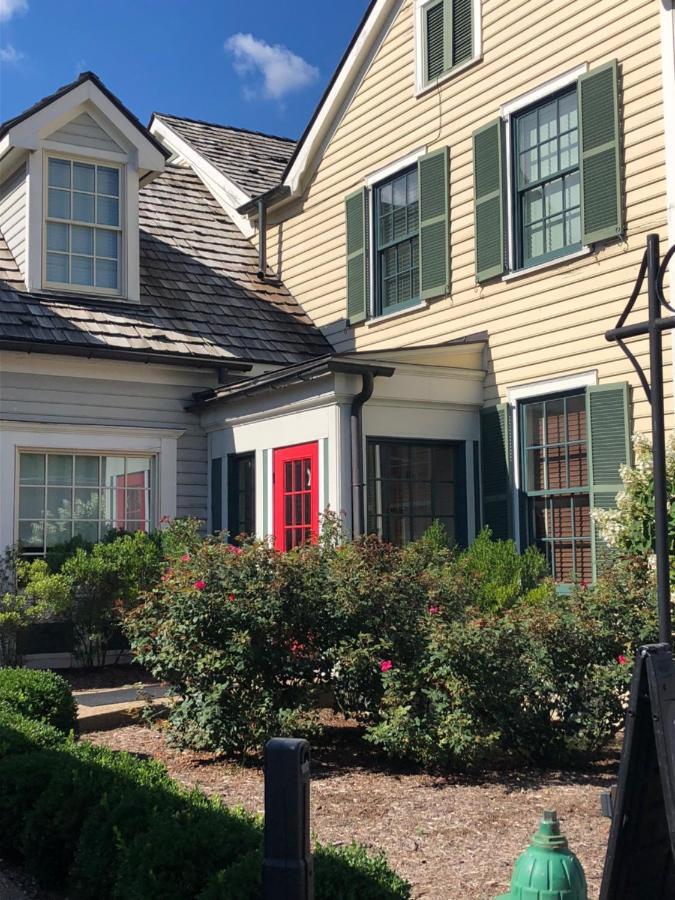 Howard'S Creek Inn White Sulphur Springs Esterno foto